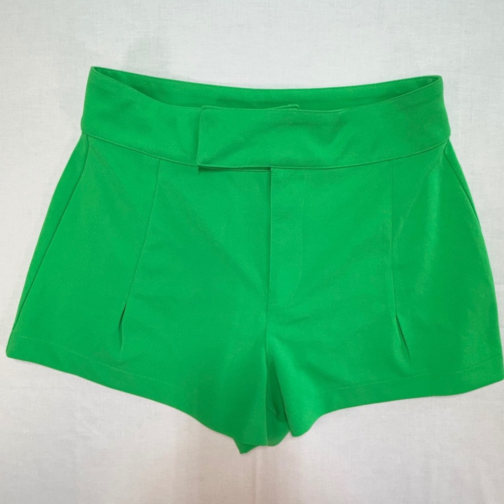 Sincerely Jules Womens Green Pleated Dress Shorts SZ 11/30 Kelly Green Tailored